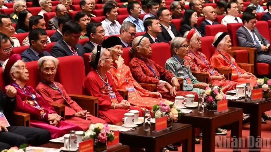 Chính sách mới có hiệu lực từ tháng 10 Chính sách mới có hiệu lực từ tháng 10