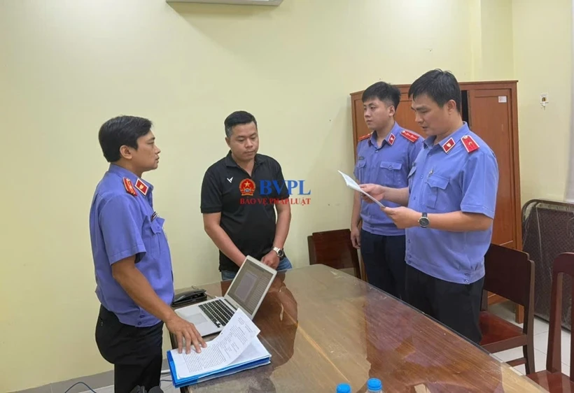 Chính thức khởi tố vụ án không truy cứu trách nhiệm hình sự người có tội liên quan vụ nữ sinh ở Vĩnh Long Chính thức khởi tố vụ án không truy cứu trách nhiệm hình sự người có tội liên quan vụ nữ sinh ở Vĩnh Long
