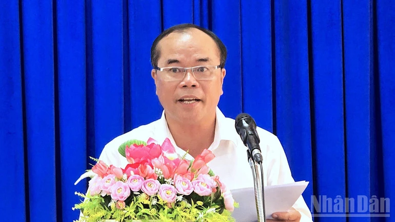 Chớ để những rào cản làm nguội lạnh nhiệt huyết phản biện chính sách của báo chí Cà Mau Chớ để những rào cản làm nguội lạnh nhiệt huyết phản biện chính sách của báo chí Cà Mau