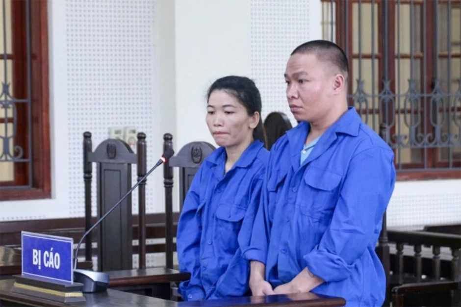 Chồng bỏ vợ lại cùng ma túy khi bị cảnh sát truy bắt Chồng bỏ vợ lại cùng ma túy khi bị cảnh sát truy bắt