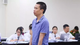 Chủ công ty sản xuất 13 triệu sản phẩm dinh dưỡng giả bị đề nghị 23-26 năm tù