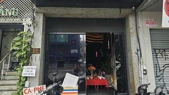 Chủ nhà hàng Hàn Quốc bị đồng hương đánh tử vong bằng bình khí cười