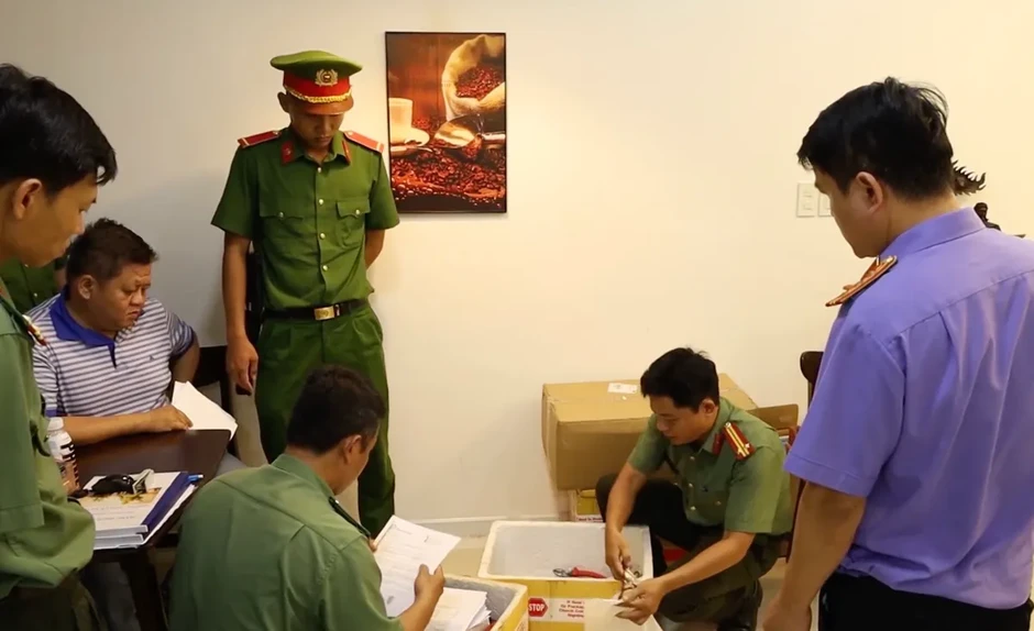 Chủ tịch Công ty Cổ phần Mekolor Võ Xuân Trường bị khởi tố Chủ tịch Công ty Cổ phần Mekolor Võ Xuân Trường bị khởi tố
