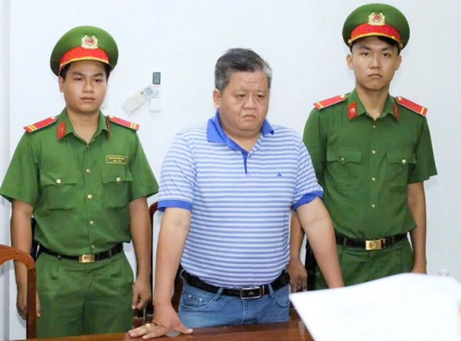 Chủ tịch Mekolor bị bắt Chủ tịch Mekolor bị bắt