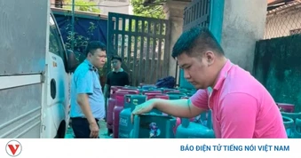 Chuyển cơ quan điều tra đường dây san chiết, phân phối gas giả tại Hà Nội