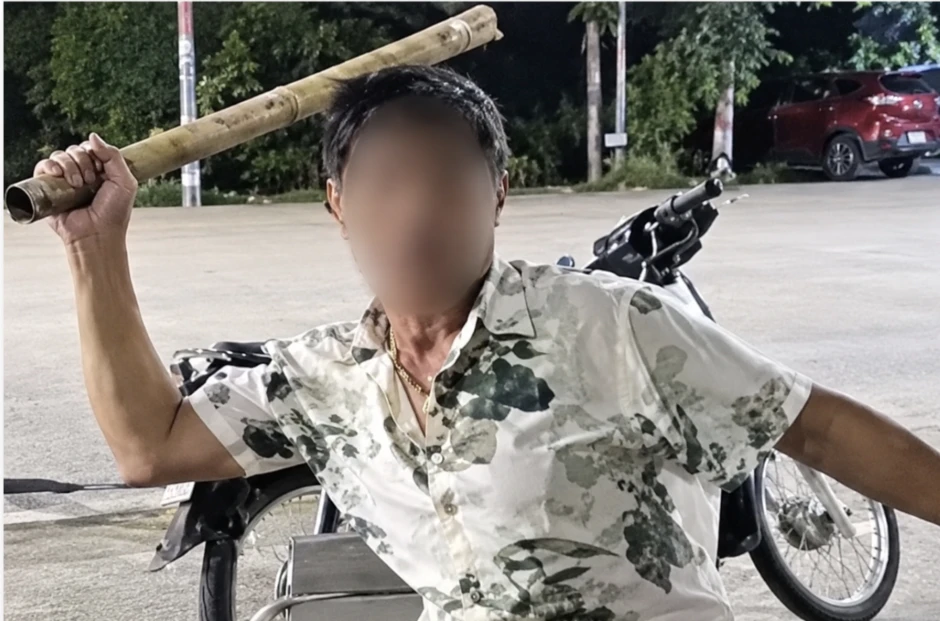Chuyên gia pháp lý nói gì vụ thanh niên khiêu khích bảo vệ, gây bức xúc ở Ninh Bình Chuyên gia pháp lý nói gì vụ thanh niên khiêu khích bảo vệ, gây bức xúc ở Ninh Bình