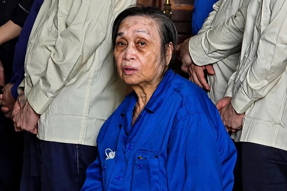 Chuyến hàng cấm cuối cùng của cụ bà 79 tuổi mang 3 tiền án Chuyến hàng cấm cuối cùng của cụ bà 79 tuổi mang 3 tiền án