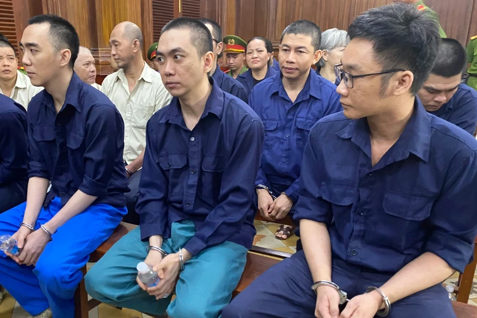 Chuyển tiền xuyên quốc gia, chủ tiệm vàng ở TPHCM bị đề nghị phạt 3 tỷ Chuyển tiền xuyên quốc gia, chủ tiệm vàng ở TPHCM bị đề nghị phạt 3 tỷ