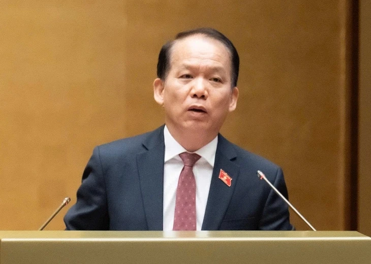 Có thể phát sinh luật sư công là cấp trên hoặc cấp dưới của thẩm phán, kiểm sát viên, điều tra viên?