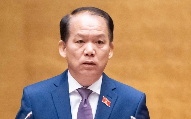 Có thể phát sinh luật sư công là cấp trên hoặc cấp dưới của thẩm phán, kiểm sát viên, điều tra viên?