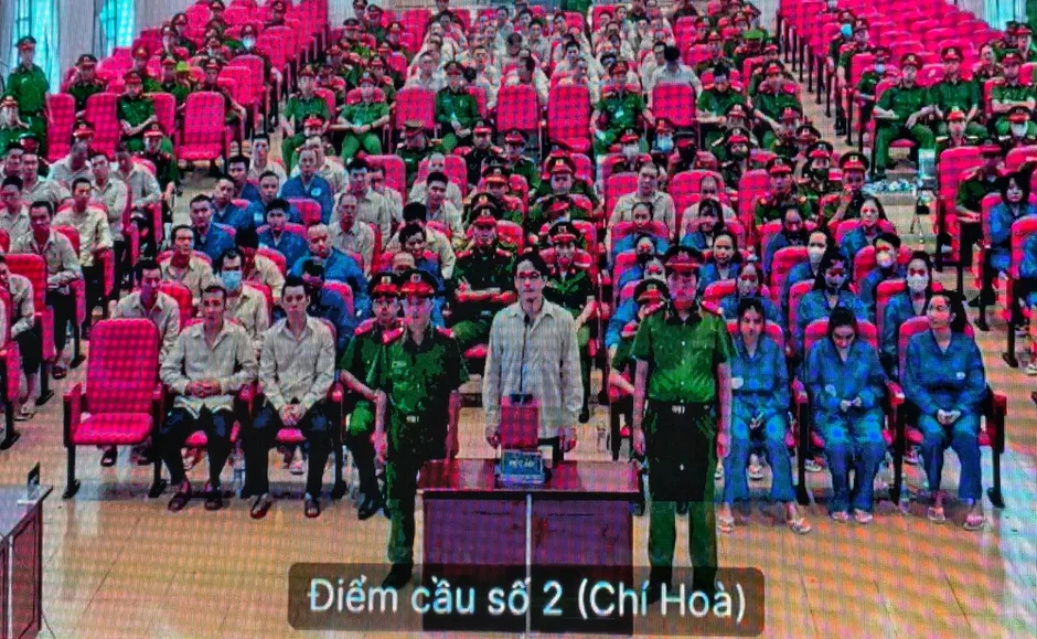 'Cô tiên từ thiện' Trúc Phương khai dùng ma túy vì buồn chuyện tình cảm 'Cô tiên từ thiện' Trúc Phương khai dùng ma túy vì buồn chuyện tình cảm