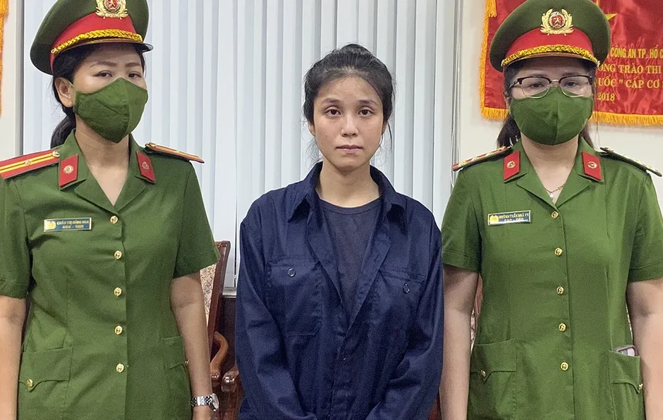 'Cô tiên từ thiện' Trúc Phương khai dùng ma túy vì buồn chuyện tình cảm 'Cô tiên từ thiện' Trúc Phương khai dùng ma túy vì buồn chuyện tình cảm