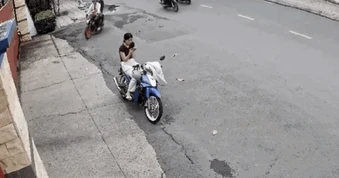 Công an bắt 2 nghi phạm cướp giật tài sản trong 24 giờ Tại Thuận Giao