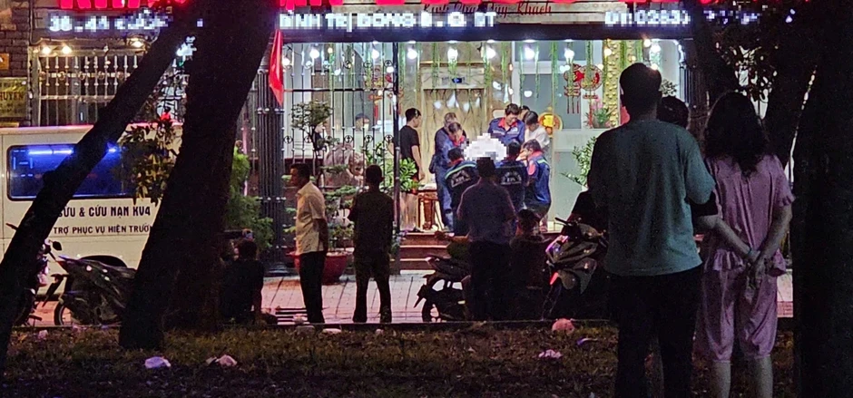 Công an điều tra vụ người đàn ông tử vong trong khách sạn ở TP.HCM Công an điều tra vụ người đàn ông tử vong trong khách sạn ở TP.HCM