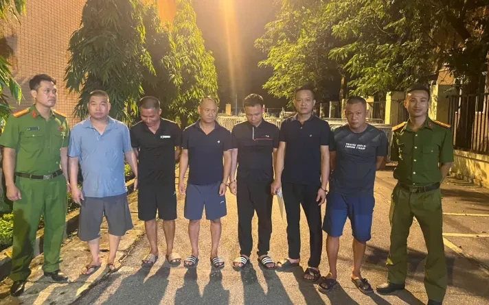 Công an Hà Nội phát hiện 2 vụ cá độ bóng đá, tạm giữ 6 đối tượng Công an Hà Nội phát hiện 2 vụ cá độ bóng đá, tạm giữ 6 đối tượng