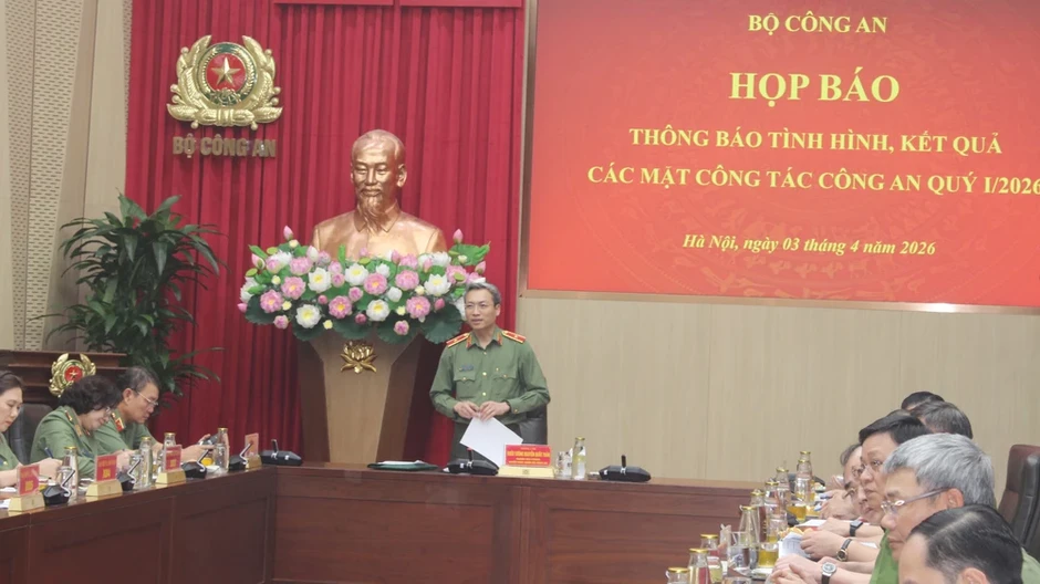 Công an Hà Nội thông tin vụ Shark Bình và đồng tiền ảo Antex Công an Hà Nội thông tin vụ Shark Bình và đồng tiền ảo Antex