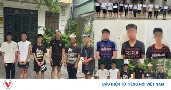 Công an Hà Nội triệu tập 25 thanh thiếu niên để làm rõ hành vi gây rối