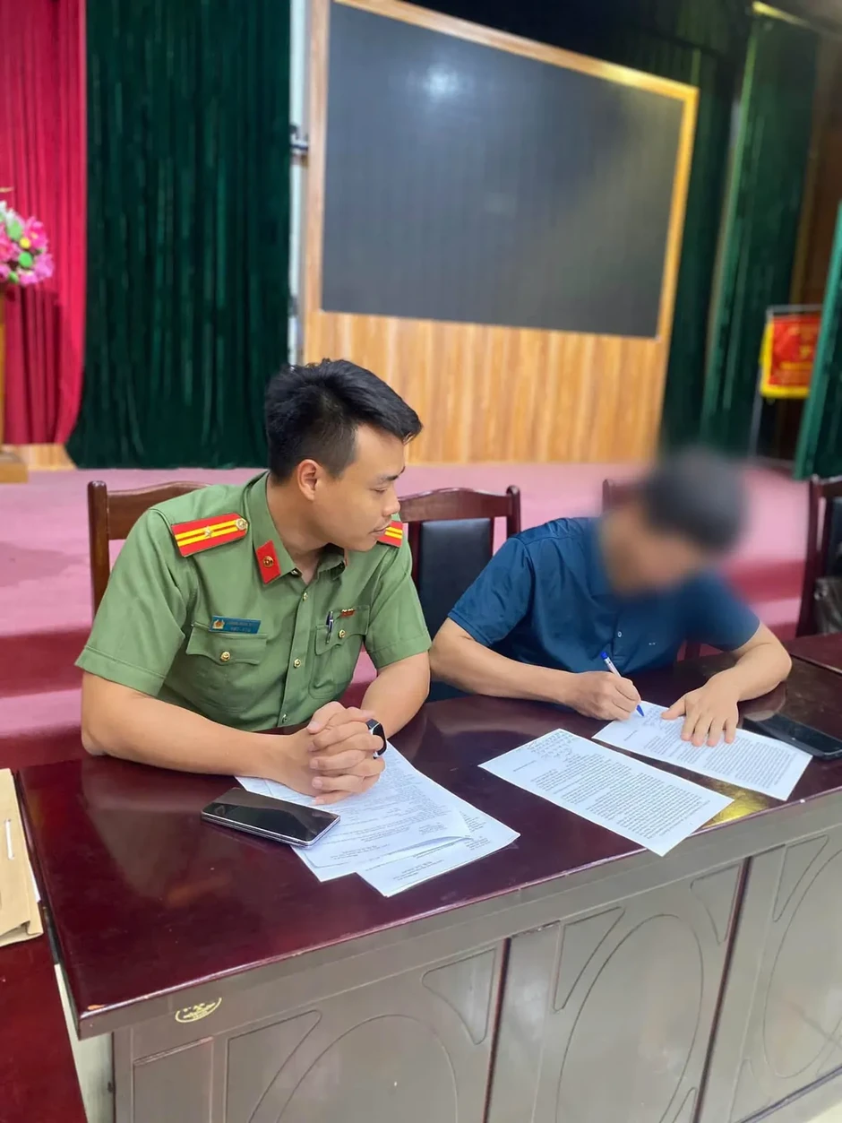 Công an Hà Nội xử phạt 3 trường hợp vi phạm quy định về bảo vệ bí mật nhà nước Công an Hà Nội xử phạt 3 trường hợp vi phạm quy định về bảo vệ bí mật nhà nước