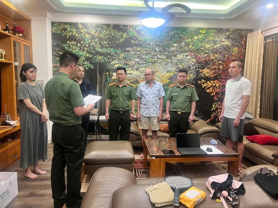Công an Lạng Sơn phá chuyên án vận chuyển trái phép chất phóng xạ Công an Lạng Sơn phá chuyên án vận chuyển trái phép chất phóng xạ