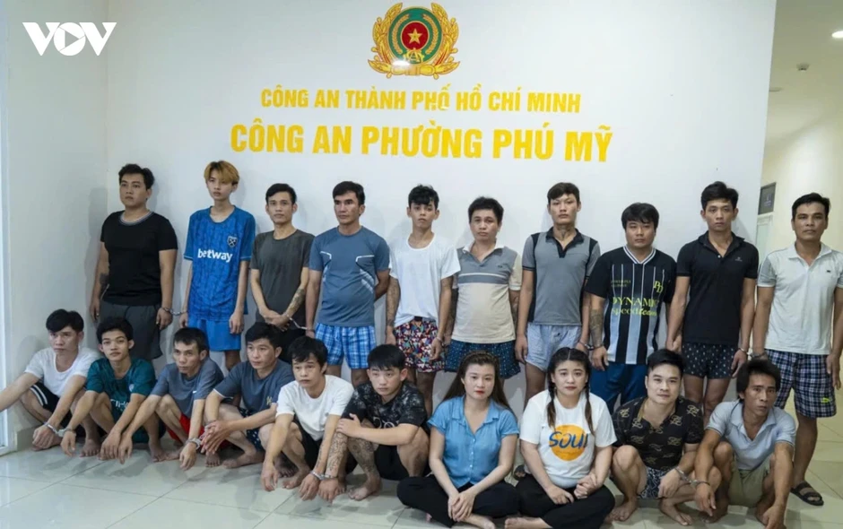 Công an phường Phú Mỹ triệt phá đường dây ma túy, khởi tố 21 đối tượng Công an phường Phú Mỹ triệt phá đường dây ma túy, khởi tố 21 đối tượng