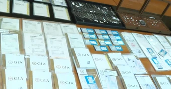 Công an Thanh Hóa công bố kết quả giám định kim cương vụ buôn lậu xuyên quốc gia