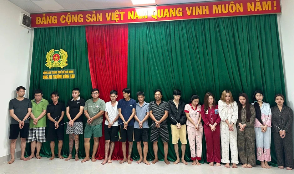 Công an Thành phố Hồ Chí Minh chặt các "vòi bạch tuộc" ma túy ở phía đông, khởi tố 150 đối tượng Công an Thành phố Hồ Chí Minh chặt các "vòi bạch tuộc" ma túy ở phía đông, khởi tố 150 đối tượng