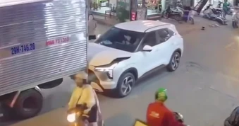 Công an thông tin kết quả nồng độ cồn vụ nữ tài xế ô tô va chạm liên hoàn ở Hà Nội