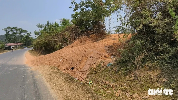 Công an tỉnh Đắk Lắk điều tra vụ múc đất nông nghiệp đem bán Công an tỉnh Đắk Lắk điều tra vụ múc đất nông nghiệp đem bán