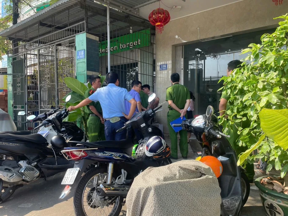 Công an tỉnh Quảng Ngãi nói về vụ ‘đi làm về thấy nhà bị chiếm’ Công an tỉnh Quảng Ngãi nói về vụ ‘đi làm về thấy nhà bị chiếm’