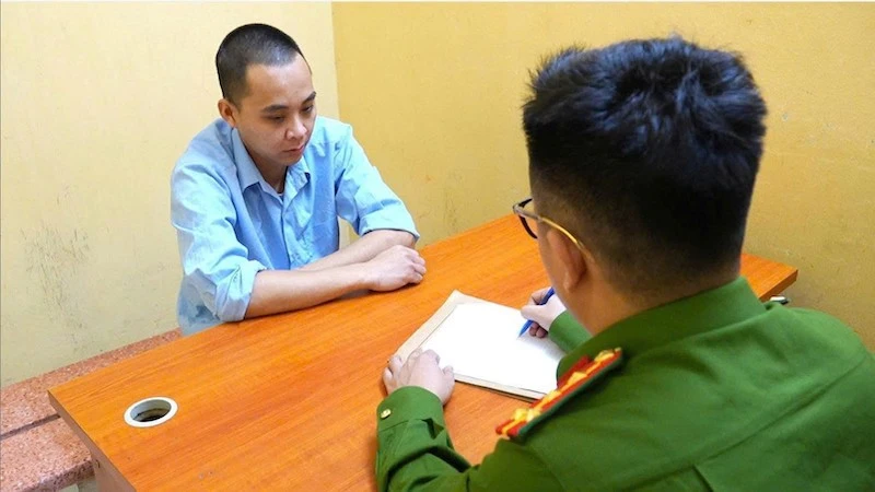 Công an TP Hà Nội triệt phá đường dây môi giới bán nội tạng qua mạng xã hội Công an TP Hà Nội triệt phá đường dây môi giới bán nội tạng qua mạng xã hội