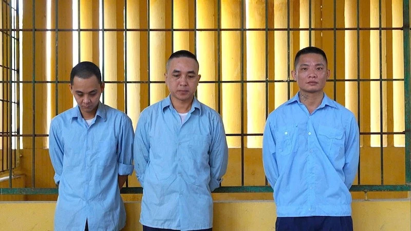 Công an TP Hà Nội triệt phá đường dây môi giới bán nội tạng qua mạng xã hội Công an TP Hà Nội triệt phá đường dây môi giới bán nội tạng qua mạng xã hội