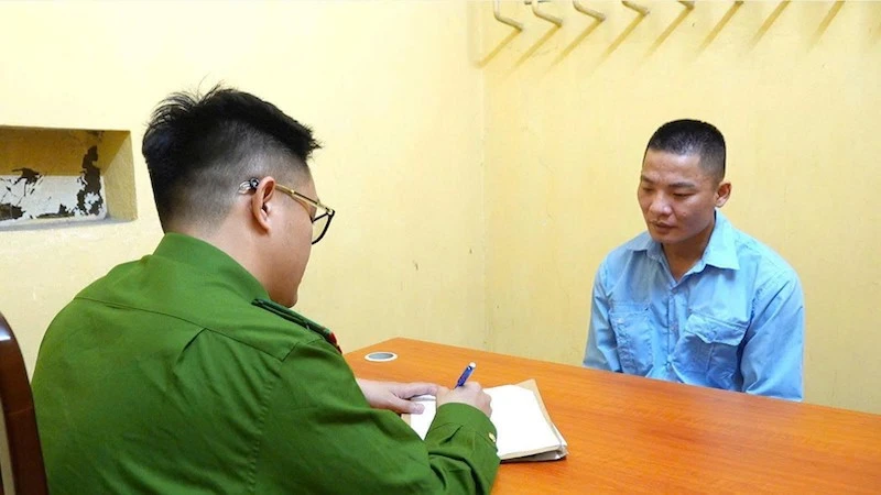 Công an TP Hà Nội triệt phá đường dây môi giới bán nội tạng qua mạng xã hội Công an TP Hà Nội triệt phá đường dây môi giới bán nội tạng qua mạng xã hội