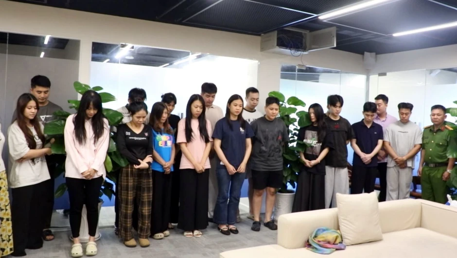 Công an TP Hồ Chí Minh bóc gỡ đường dây lừa đảo núp bóng hợp đồng kỳ nghỉ Công an TP Hồ Chí Minh bóc gỡ đường dây lừa đảo núp bóng hợp đồng kỳ nghỉ