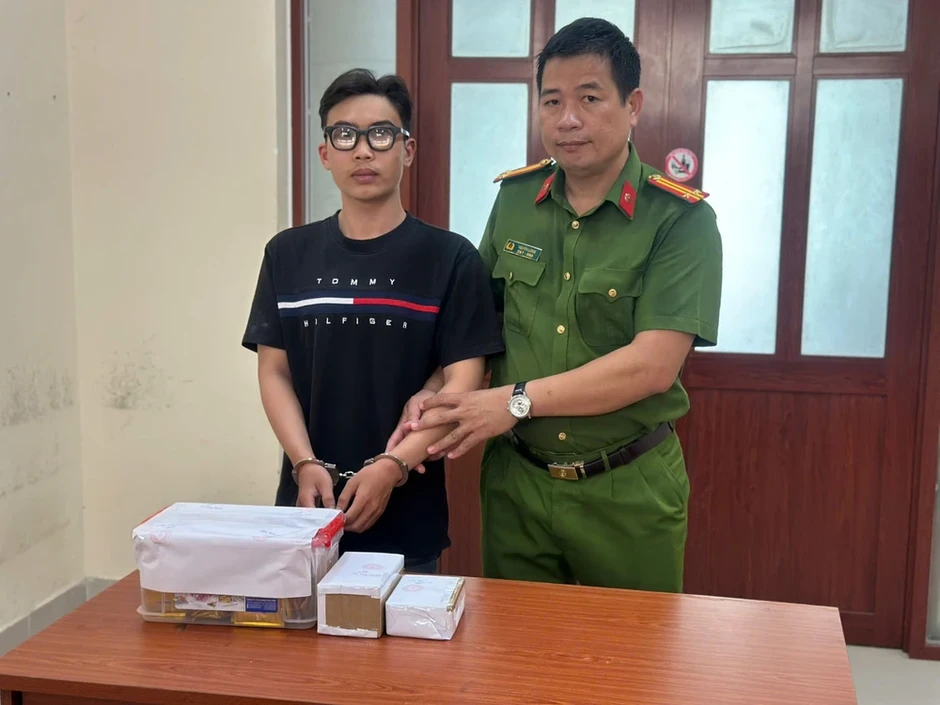 Công an TP.HCM bóc gỡ đường dây ma tuý lớn từ Campuchia về Việt Nam