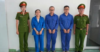Công an TPHCM khởi tố, bắt 3 đối tượng in lậu 21.000 quyển sách