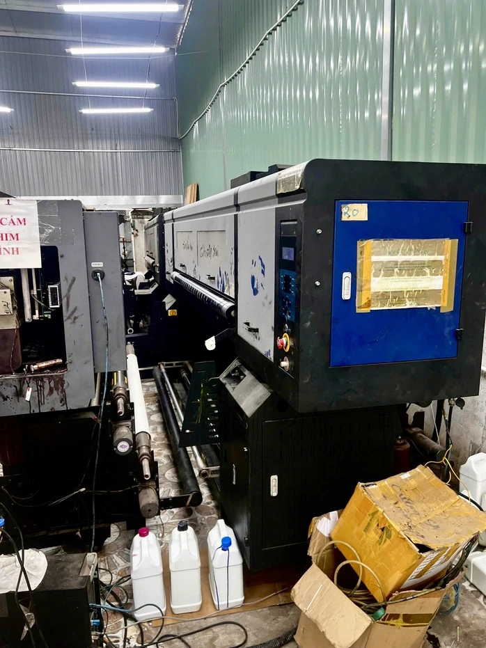 Công an TPHCM khởi tố chủ sở hữu thương hiệu Vải áo dài Đất Lành Công an TPHCM khởi tố chủ sở hữu thương hiệu Vải áo dài Đất Lành