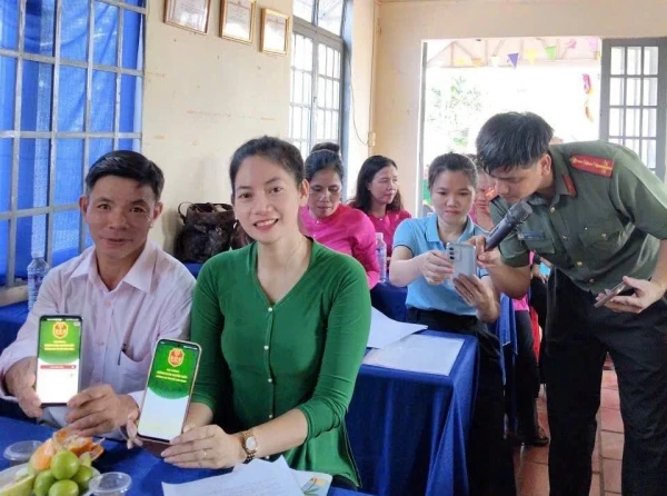 Công an TP.HCM mở cao điểm 45 ngày đêm tổng tấn công tội phạm Công an TP.HCM mở cao điểm 45 ngày đêm tổng tấn công tội phạm