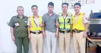 Công an TP.HCM phối hợp Đồng Nai bắt nghi can trộm điện thoại đang trên đường tẩu thoát