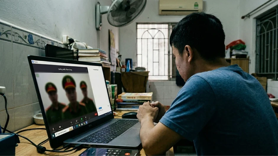 Công an TP.HCM tìm bị hại một vụ giả cảnh sát lừa đảo qua ứng dụng Zoom Công an TP.HCM tìm bị hại một vụ giả cảnh sát lừa đảo qua ứng dụng Zoom