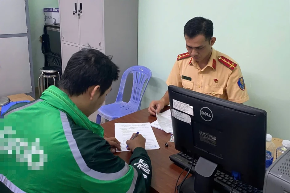 Công an TP.HCM xử lý nhiều trường hợp đăng thông tin sai sự thật về CSGT trên mạng xã hội