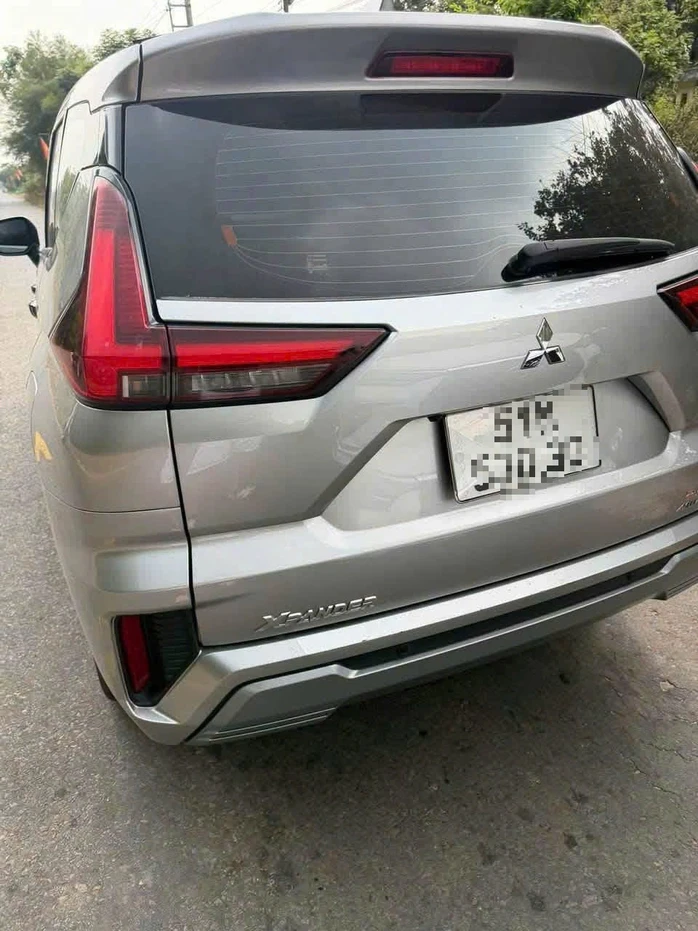 Công an truy tìm chiếc ô tô bị lấy trộm ở công viên Tây Ninh Công an truy tìm chiếc ô tô bị lấy trộm ở công viên Tây Ninh