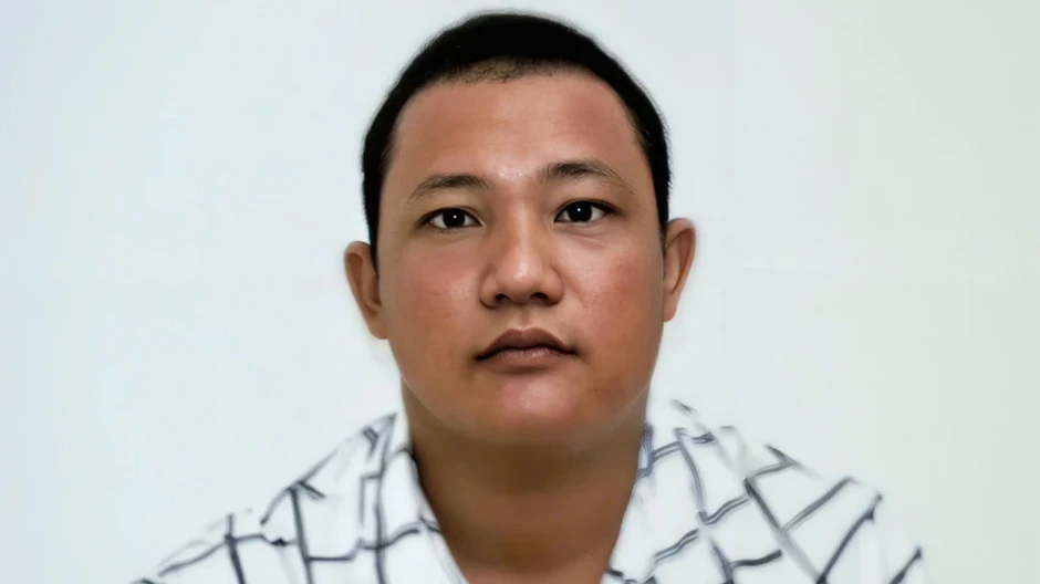 Công an truy tìm người chém đồng nghiệp tại công ty may 5 năm trước Công an truy tìm người chém đồng nghiệp tại công ty may 5 năm trước