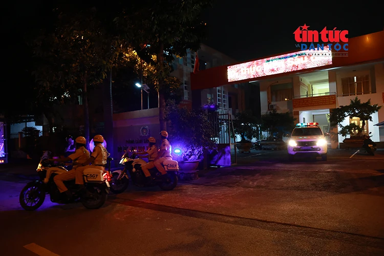 CSGT TP Hồ Chí Minh tăng cường kiểm tra nồng độ cồn đêm 19/8 CSGT TP Hồ Chí Minh tăng cường kiểm tra nồng độ cồn đêm 19/8