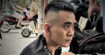 CSGT tuần tra, tóm gọn đối tượng tàng trữ và sử dụng ma túy