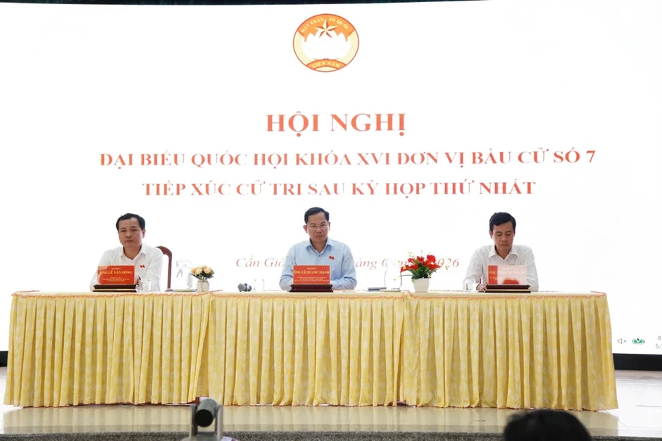 Cử tri xã Cần Giờ, Thạnh An nêu vấn đề thiếu nước sinh hoạt Cử tri xã Cần Giờ, Thạnh An nêu vấn đề thiếu nước sinh hoạt