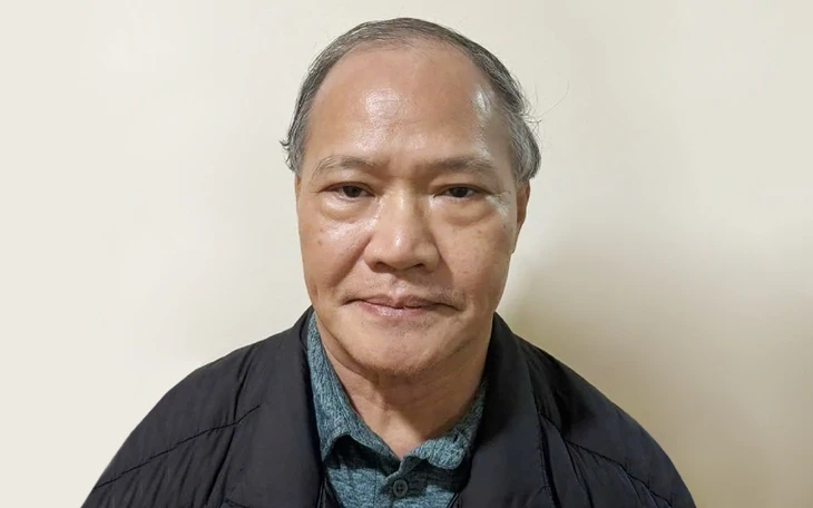 Cựu thứ trưởng nói nhận thức giản đơn khi cầm 'túi quà quê' bên trong toàn đô la Cựu thứ trưởng nói nhận thức giản đơn khi cầm 'túi quà quê' bên trong toàn đô la
