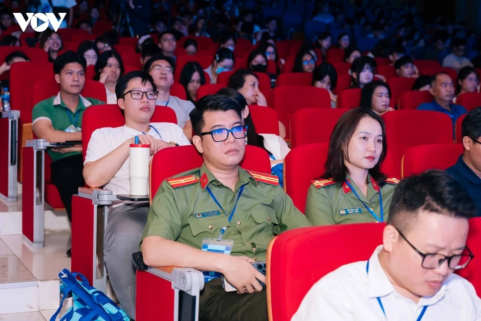 Cục trưởng A05: Thông tin sai sự thật nếu bị lan truyền có thể gây hoang mang Cục trưởng A05: Thông tin sai sự thật nếu bị lan truyền có thể gây hoang mang