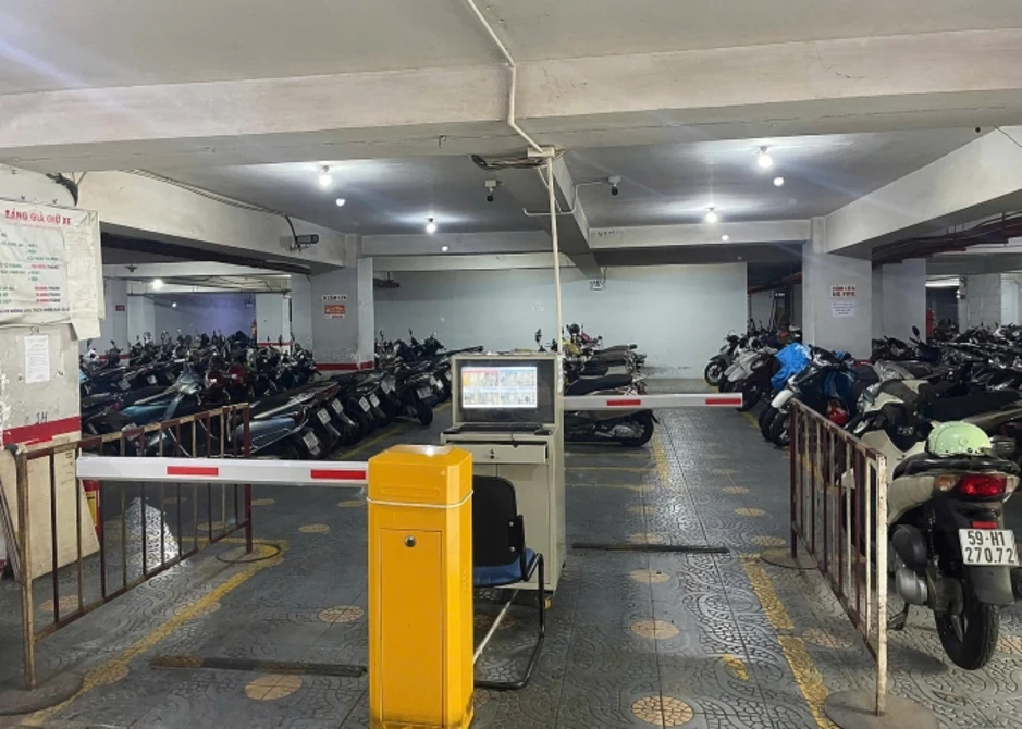 'Cuộc chiến' giành hầm giữ xe chung cư ở TP HCM 'Cuộc chiến' giành hầm giữ xe chung cư ở TP HCM