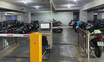 'Cuộc chiến' giành hầm giữ xe chung cư ở TP HCM