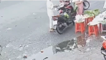 Cướp giật dây chuyền đưa bạn gái mang bán lấy tiền trả nợ